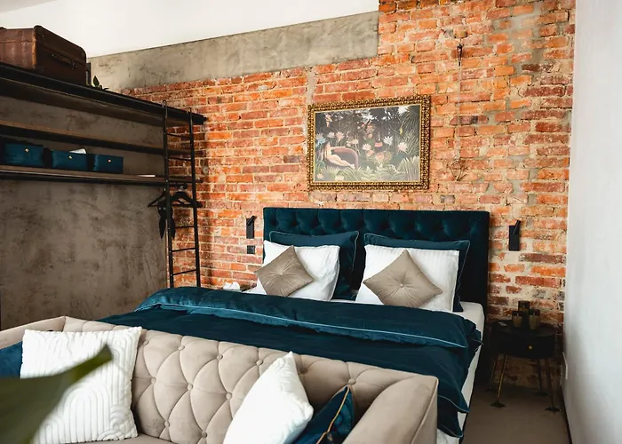 Penthouse Cafe & Vana & Panorama Apartman Ostrava